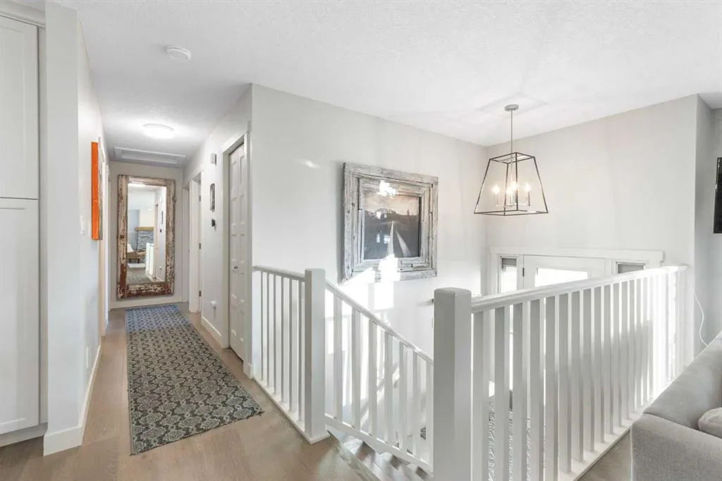 439 Parkridge Crescent SE
