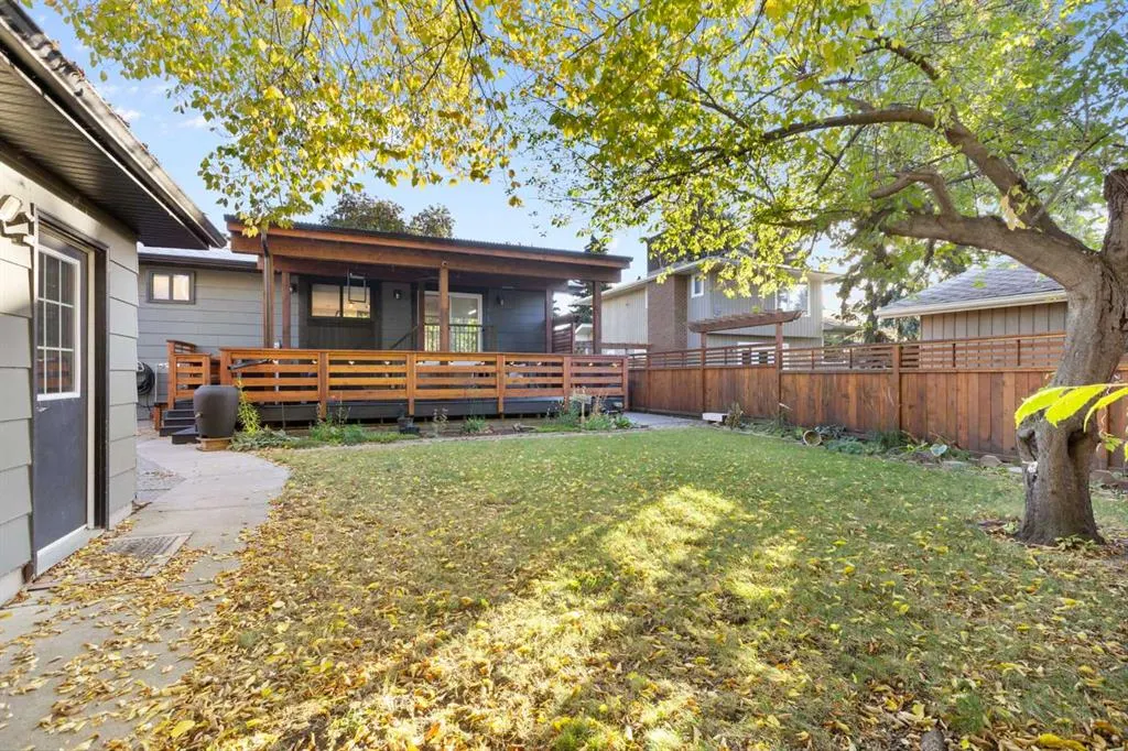439 Parkridge Crescent SE