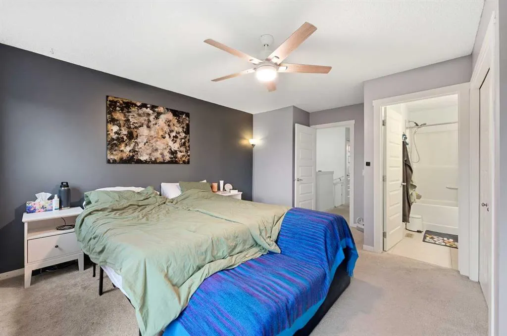 42 Auburn Bay Link SE