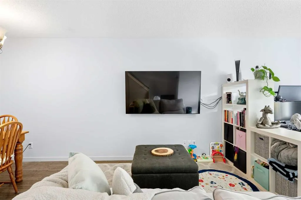 42 Auburn Bay Link SE