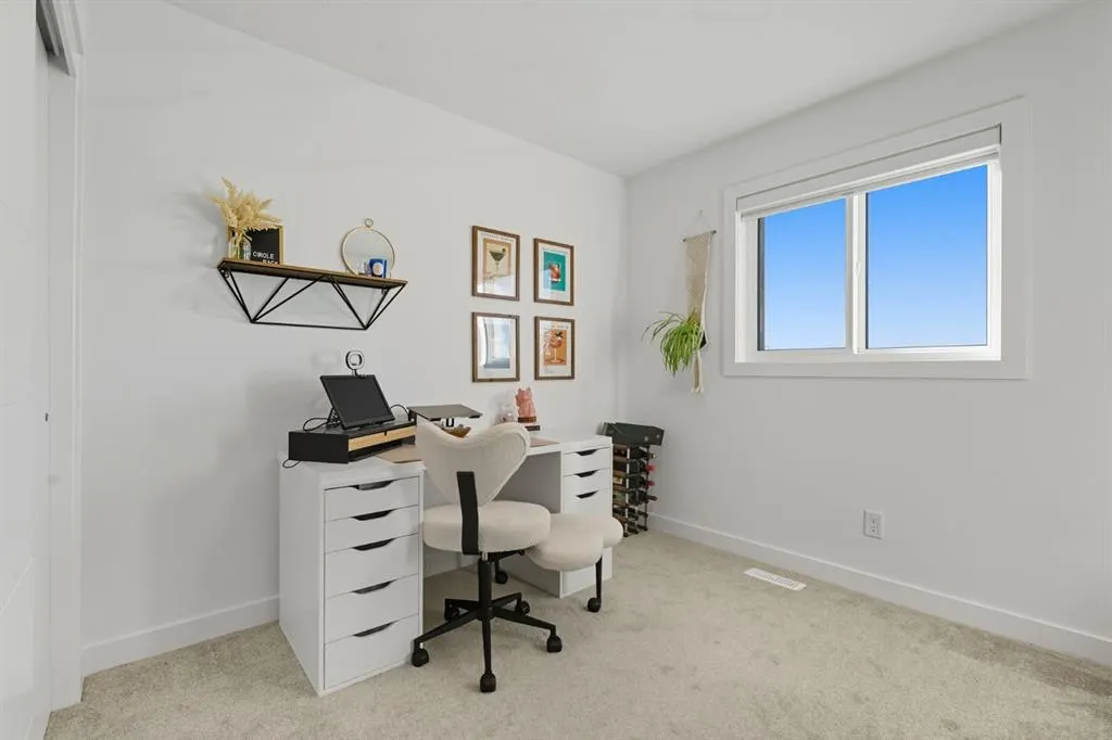 220 Heritage Heights