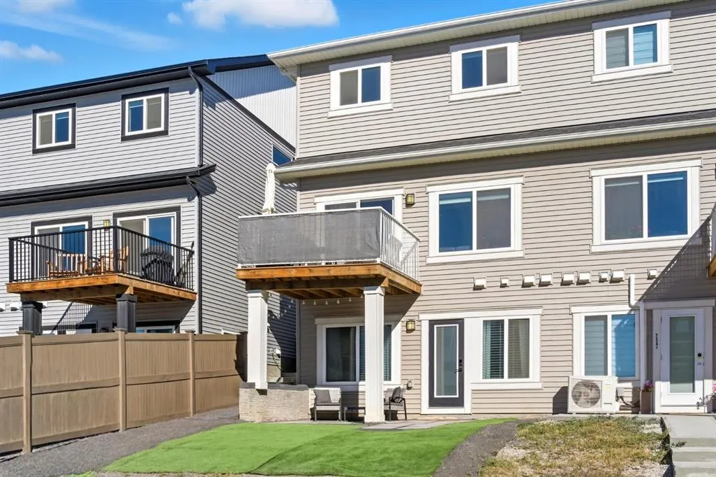 220 Heritage Heights