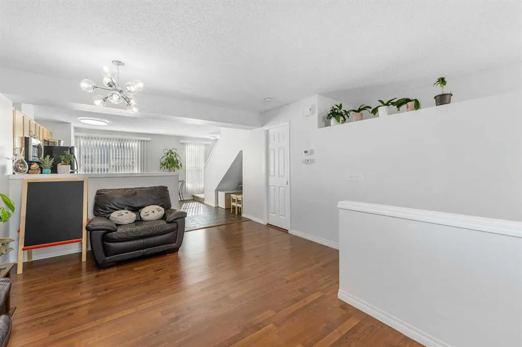 3305 New Brighton Gardens SE