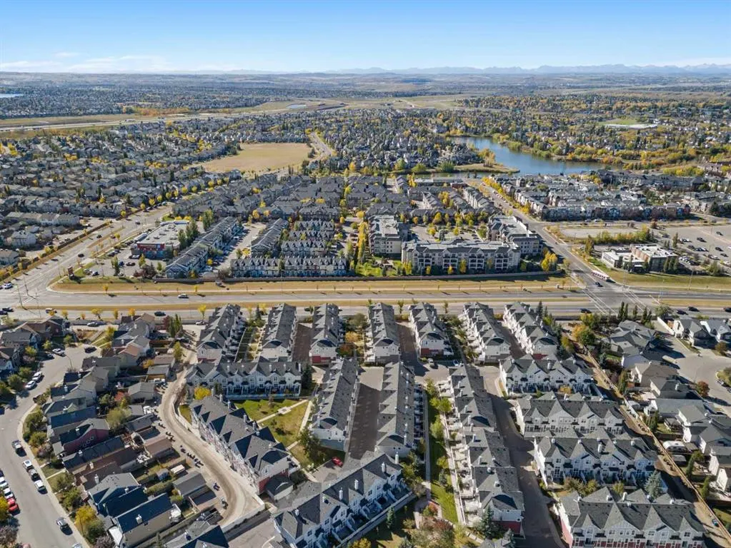 3305 New Brighton Gardens SE