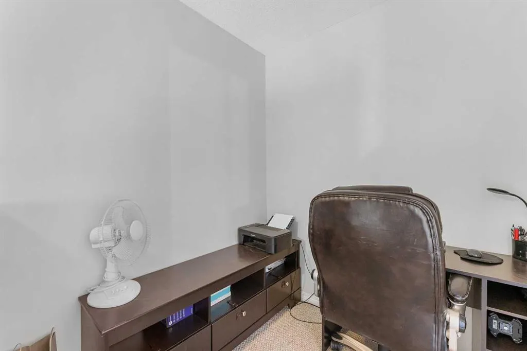 3305 New Brighton Gardens SE