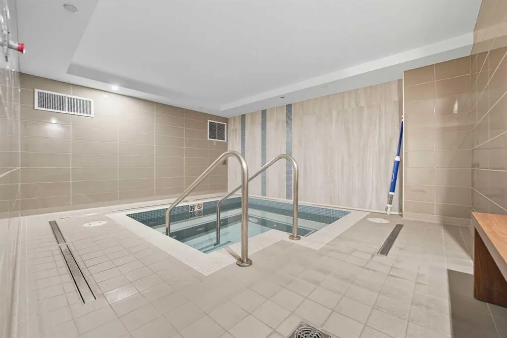 108 Waterfront Court SW, #1007