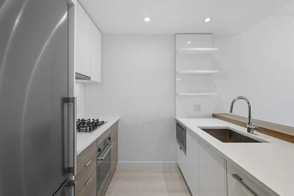 108 Waterfront Court SW, #1007