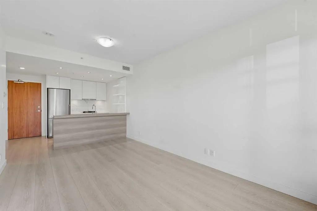 108 Waterfront Court SW, #1007
