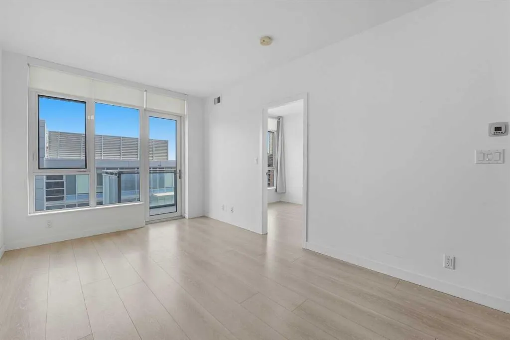 108 Waterfront Court SW, #1007