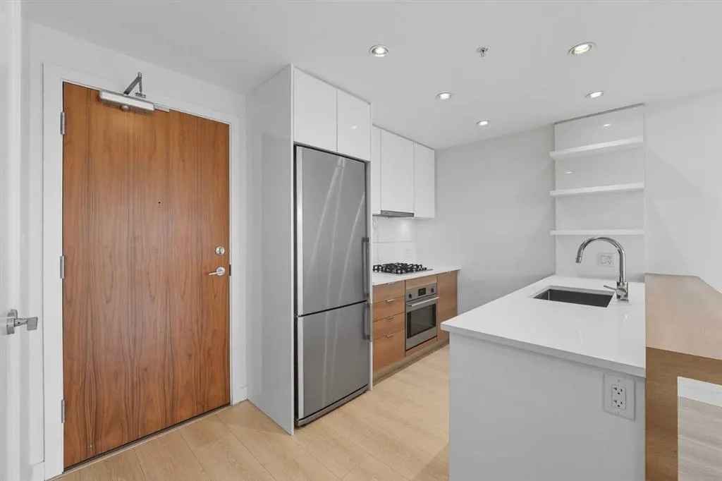 108 Waterfront Court SW, #1007