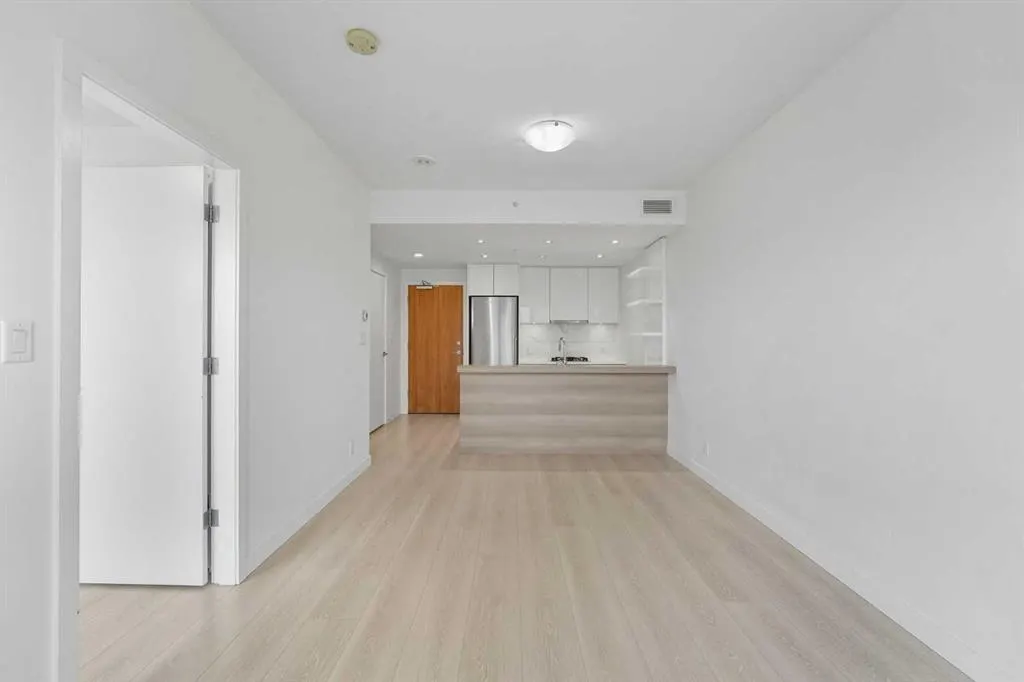 108 Waterfront Court SW, #1007