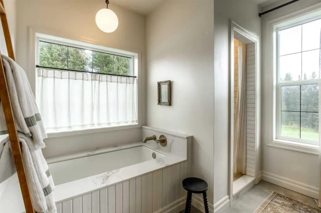 29327 Range Road 52, #11