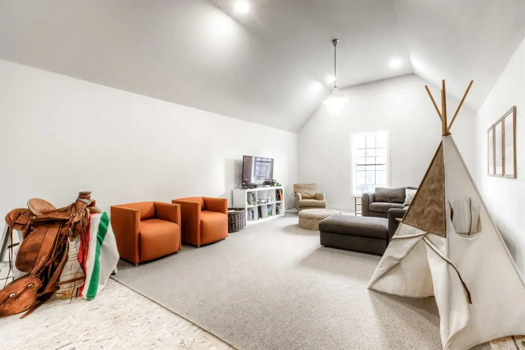 29327 Range Road 52, #11