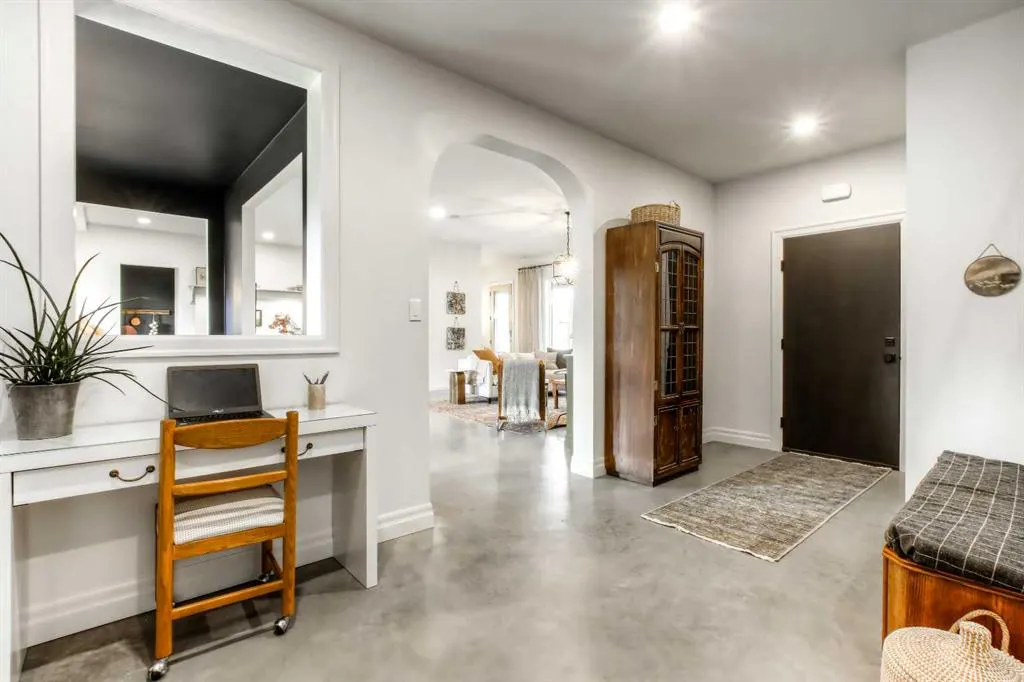 29327 Range Road 52, #11