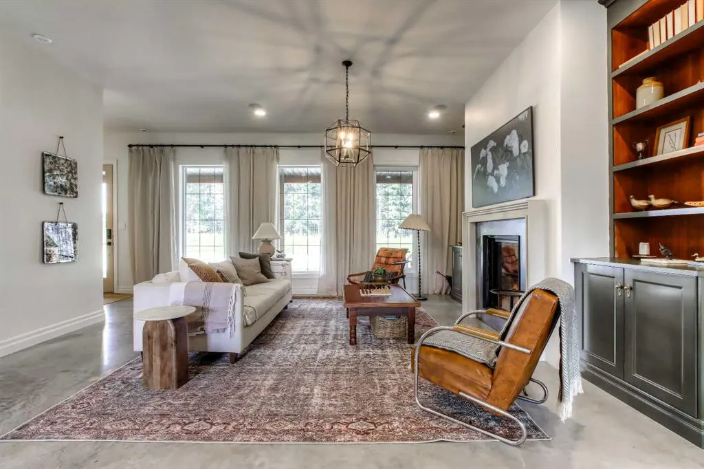 29327 Range Road 52, #11