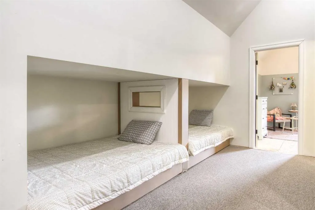 29327 Range Road 52, #11