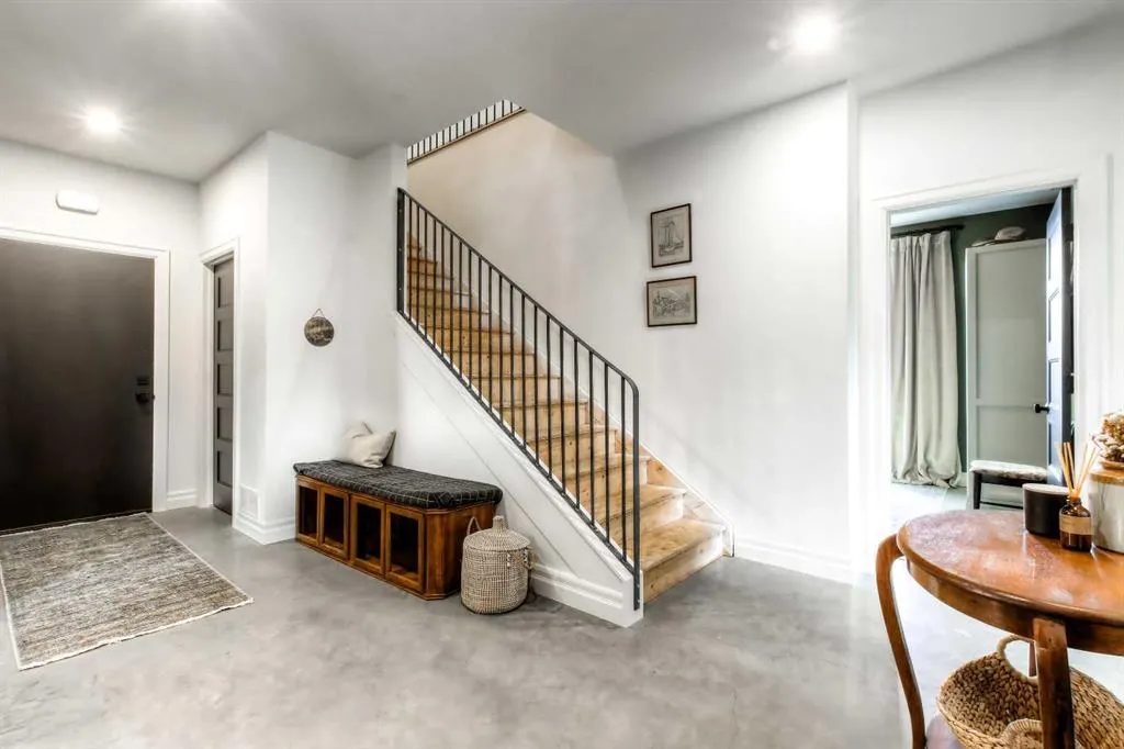 29327 Range Road 52, #11