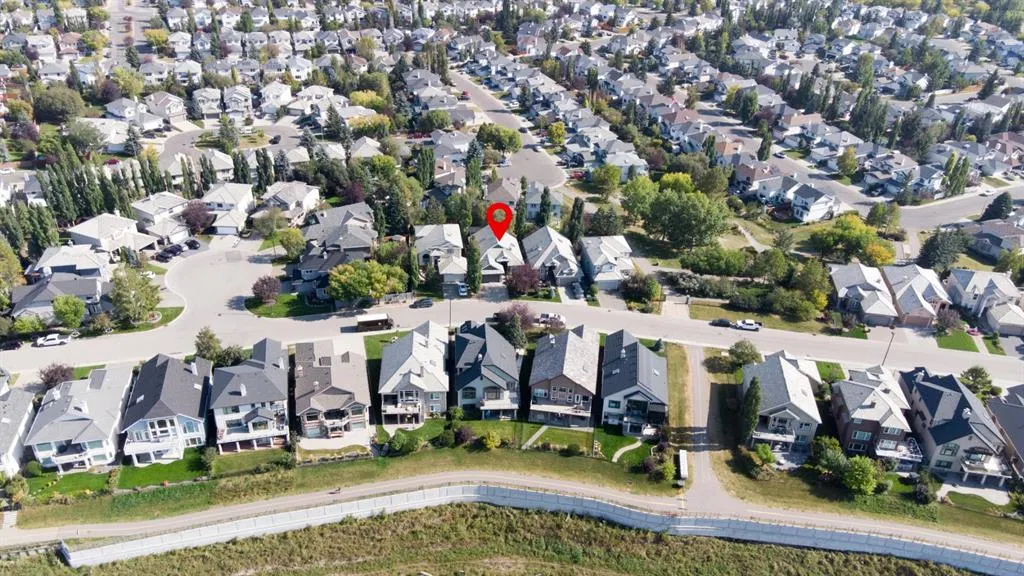 108 Mt Alberta View SE