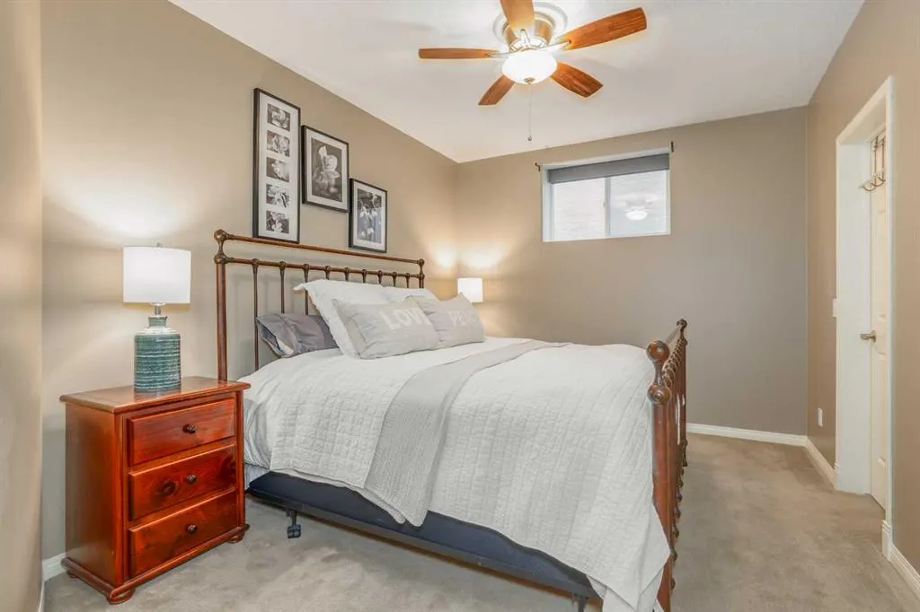 108 Mt Alberta View SE