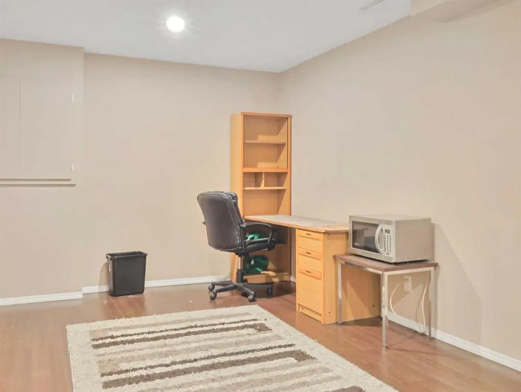 111 Tarawood Lane, #1304