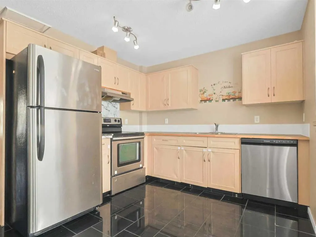 111 Tarawood Lane, #1304