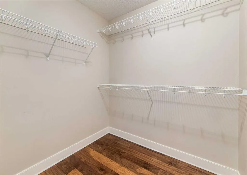 77 Spruce Place SW, #1801