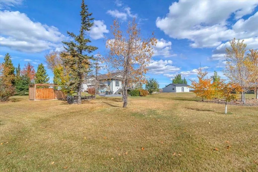 387016 Sundance Trail W
