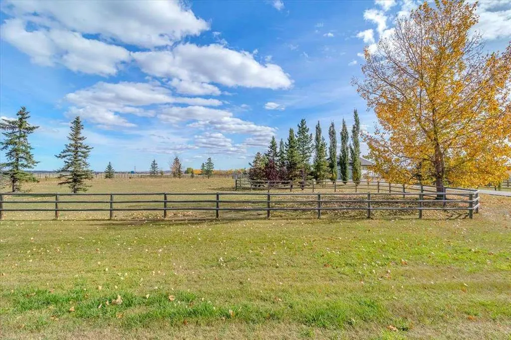 387016 Sundance Trail W
