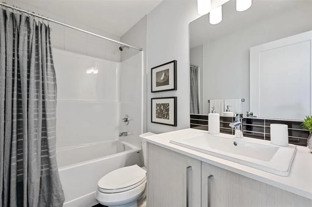 130 Mallard Heath SE