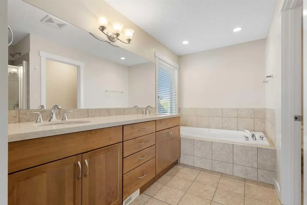 139 Coopers Hill SW