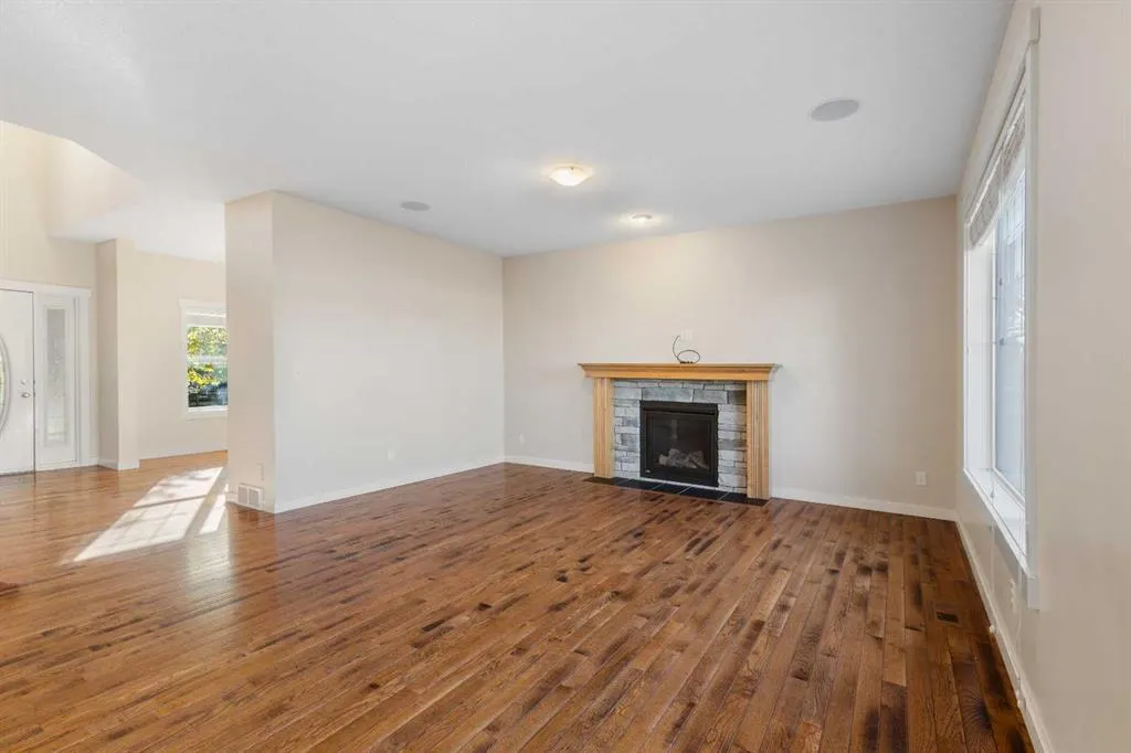 139 Coopers Hill SW
