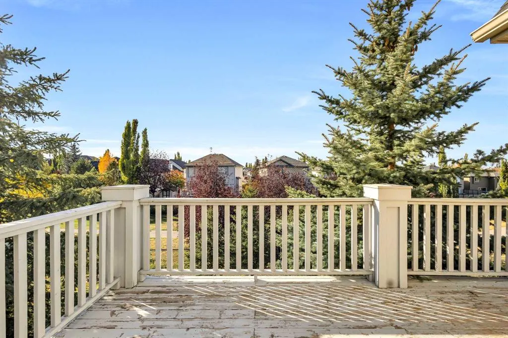 139 Coopers Hill SW
