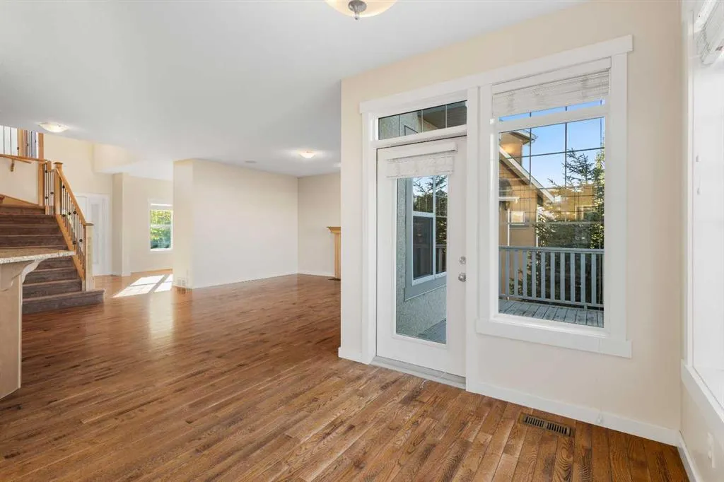139 Coopers Hill SW