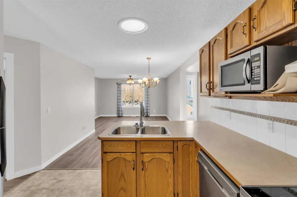 110 West Creek Bay