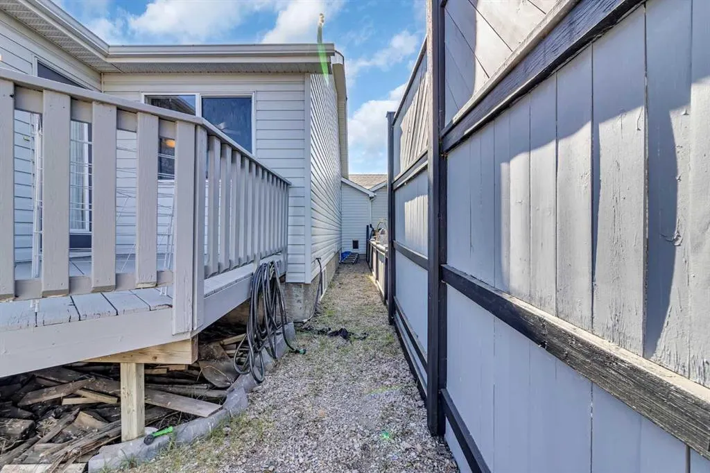 110 West Creek Bay