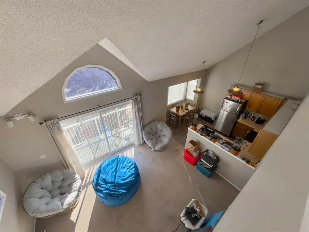 3 Alberta Avenue