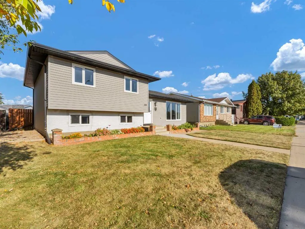148 Cypress Way SE