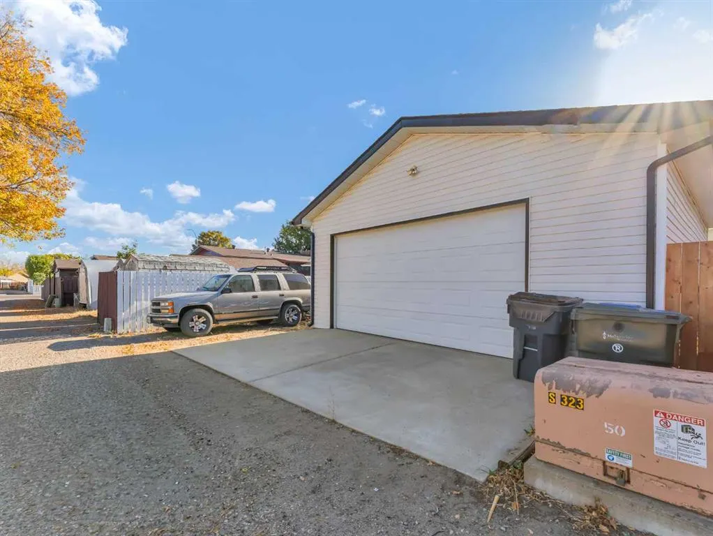 148 Cypress Way SE