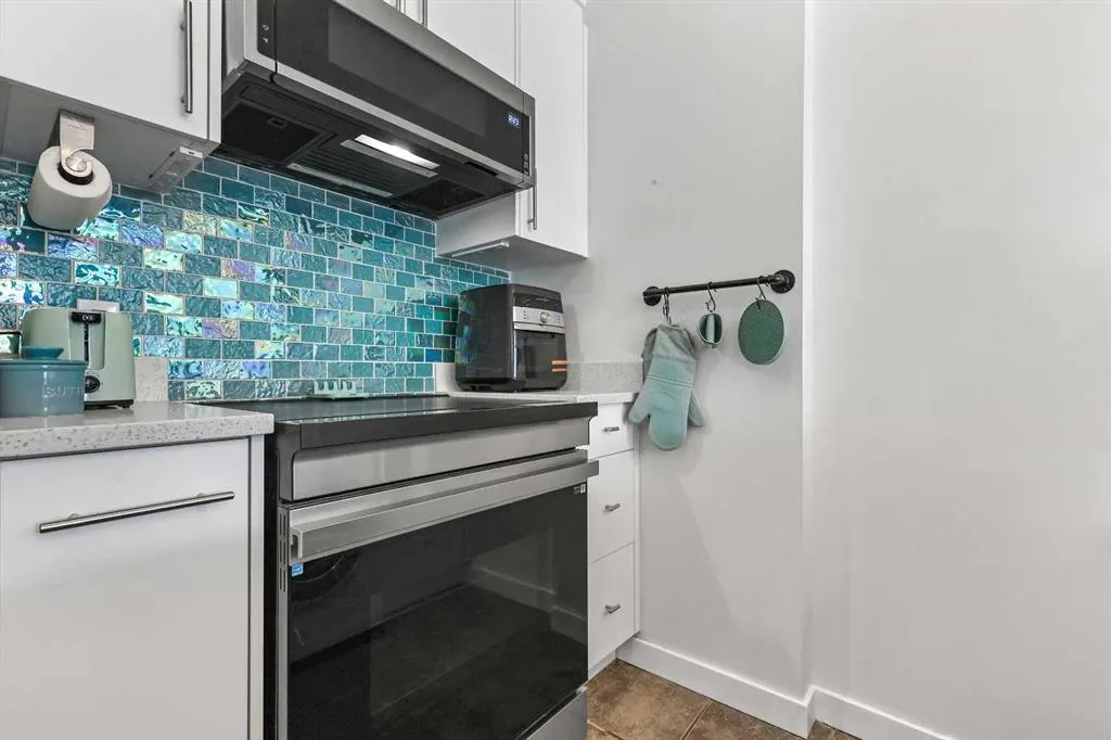 738 3 Avenue SW, #607