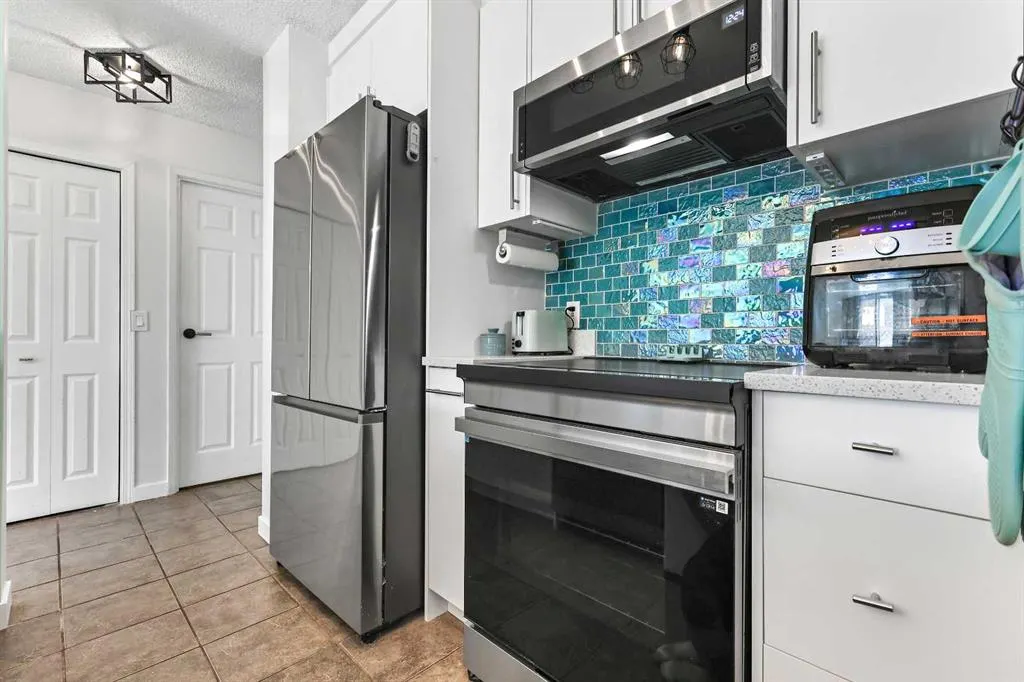 738 3 Avenue SW, #607