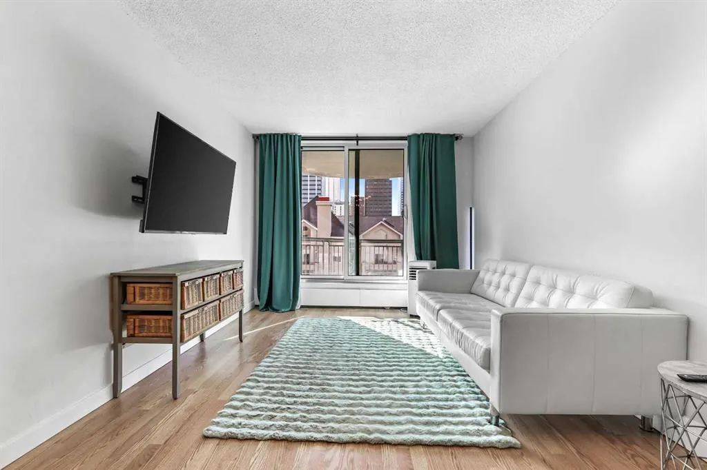 738 3 Avenue SW, #607
