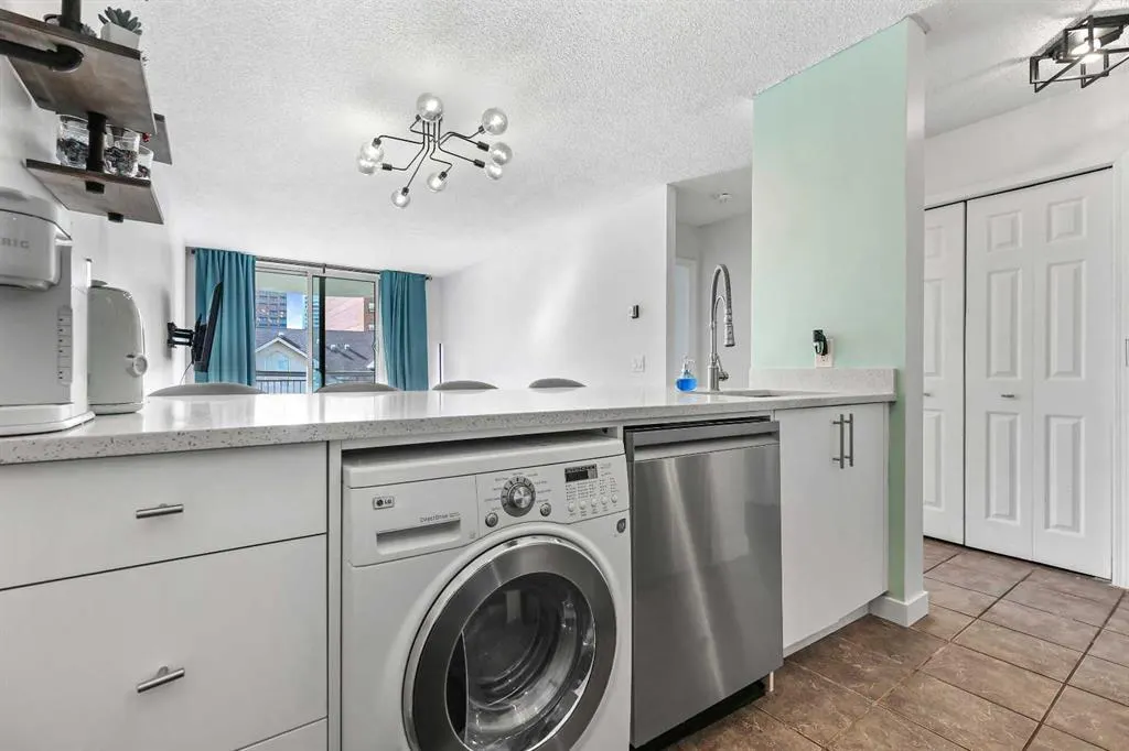 738 3 Avenue SW, #607
