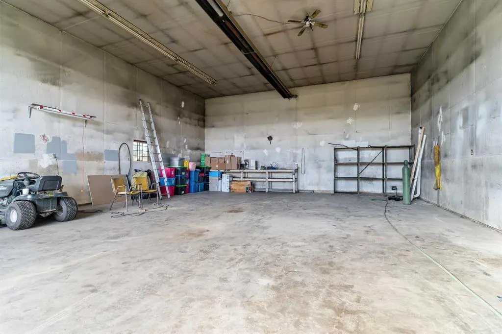 715054 Range Road 91