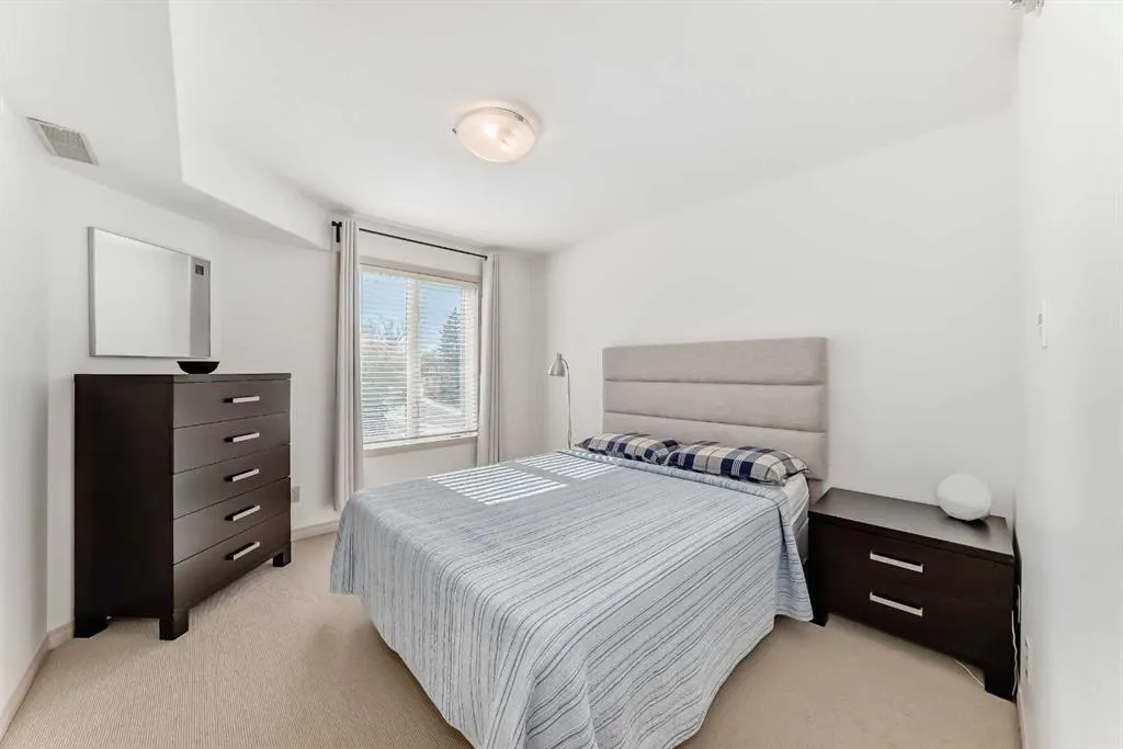 736 57 Avenue SW, #307