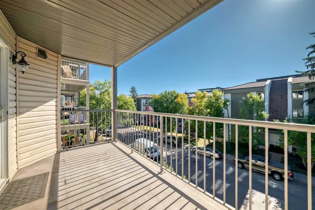 736 57 Avenue SW, #307