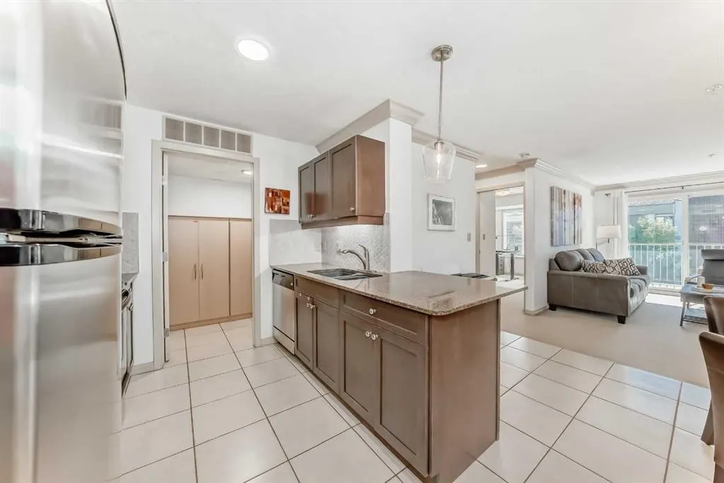 736 57 Avenue SW, #307