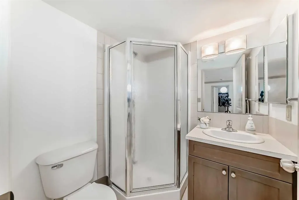 736 57 Avenue SW, #307
