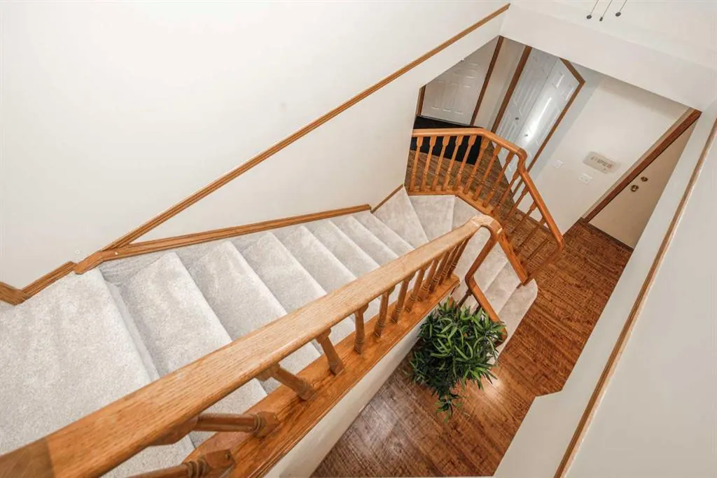 254 Sierra Vista Terrace SW