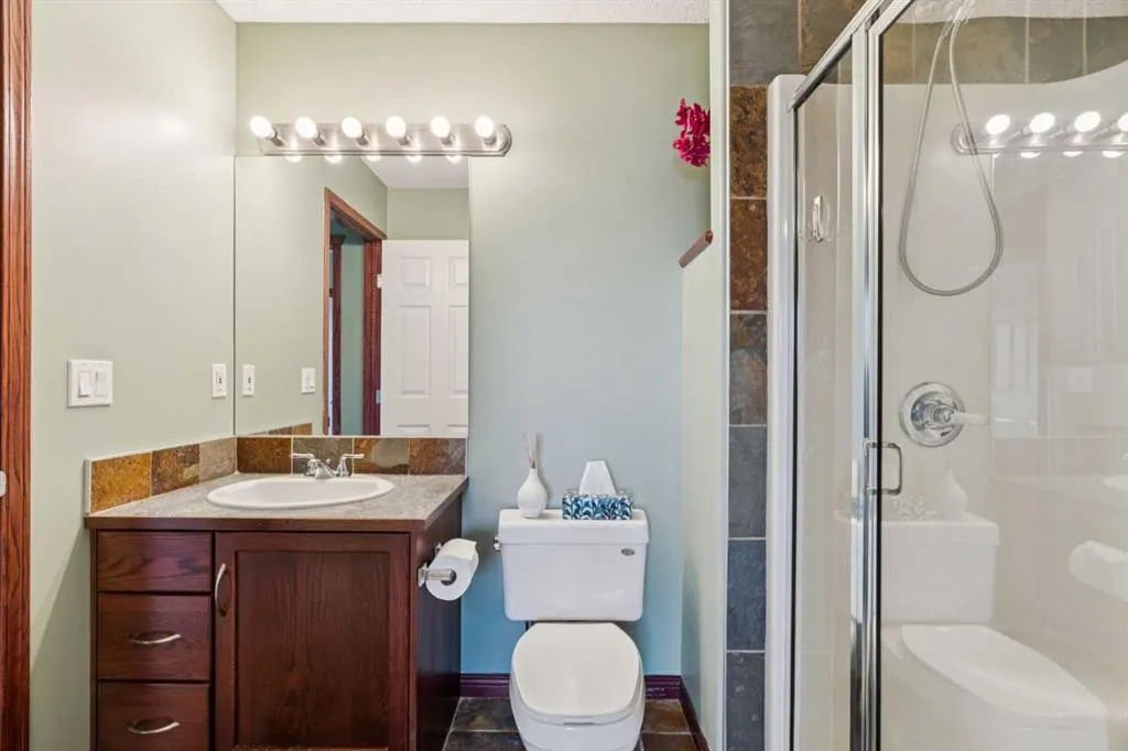 69 Rocky Ridge Heath NW