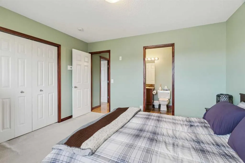 69 Rocky Ridge Heath NW